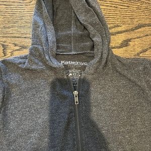 KATIEJ NYC GRAY GIRLS SWEATSHIRT SIZE LARGE